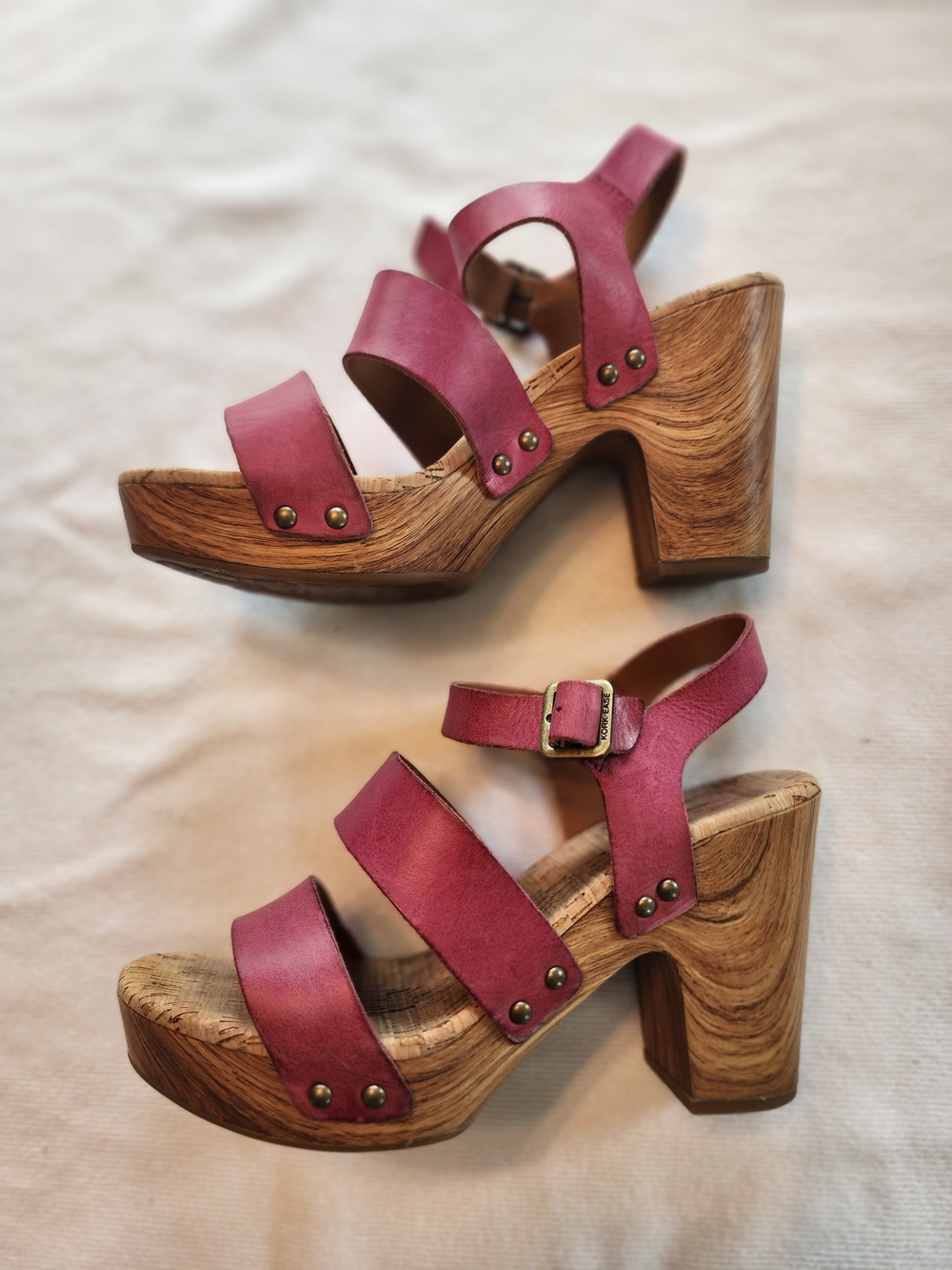 Kork-Ease Rose Pink Leather Three-Strap Platform Sandals
